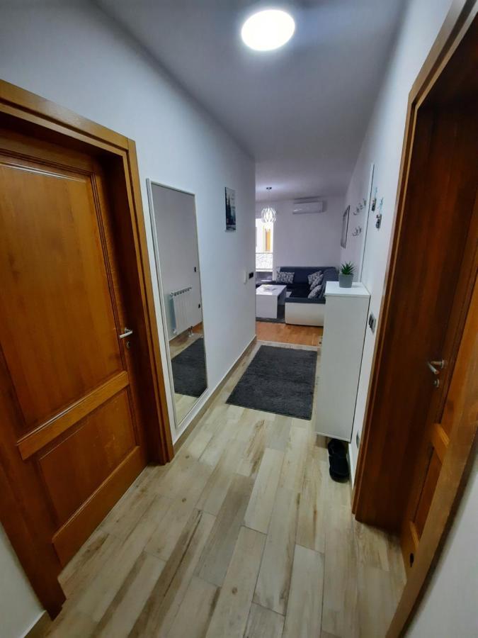 Apartman Bulevar Sarajevo - Free Parking Ngoại thất bức ảnh